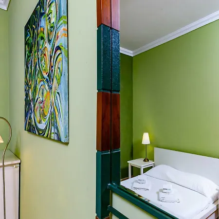 A03 - 1 Bed Apartment *