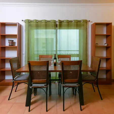A03 - 1 Bed Apartment *